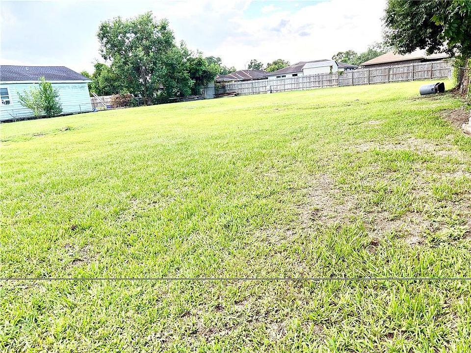 1st image of 4626 Majestic Oaks Dr
