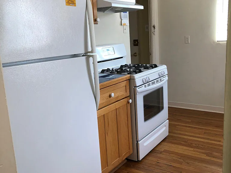 501 Carlisle Blvd SE — Photo 7