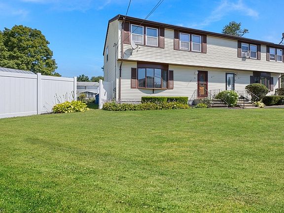2nd image of 54 Country Club Dr Unit 54