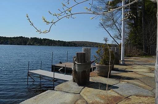 3rd image of 43 Langdon Ln