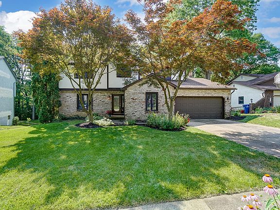 3rd image of 484 Liberty Ln