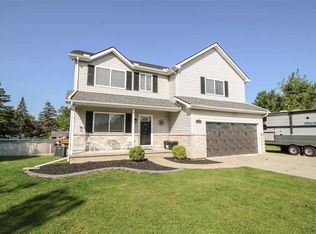 5186 Redwood Ln, Grand Blanc, MI 48439