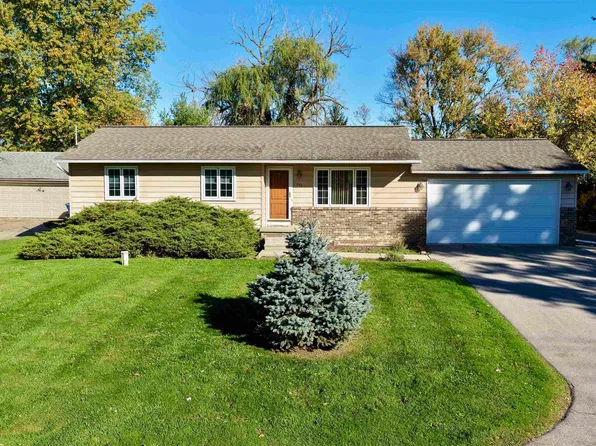 1246 W Grand Blanc Rd, Grand Blanc, MI 48439