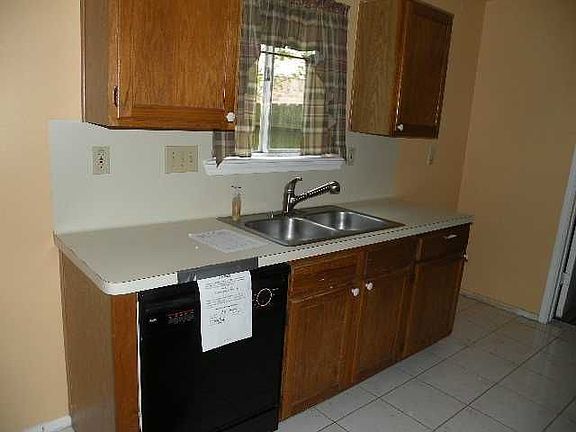 5th image of 10909 Mulberry Ct