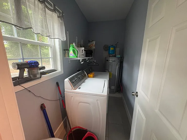 1219 Delaware Ave — Photo 26