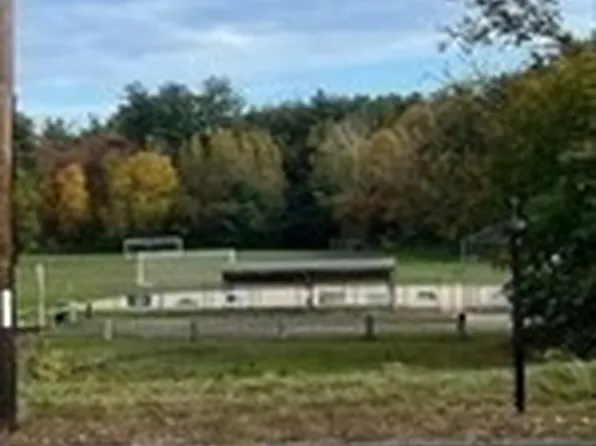 266-266A S Main St, Hopedale, MA 01747
