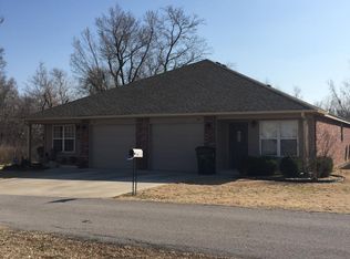 213 S 10th St, Collinsville, OK 74021