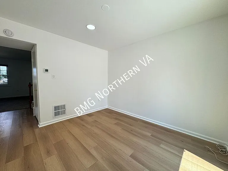 8763 Bretton Woods Dr — Photo 18