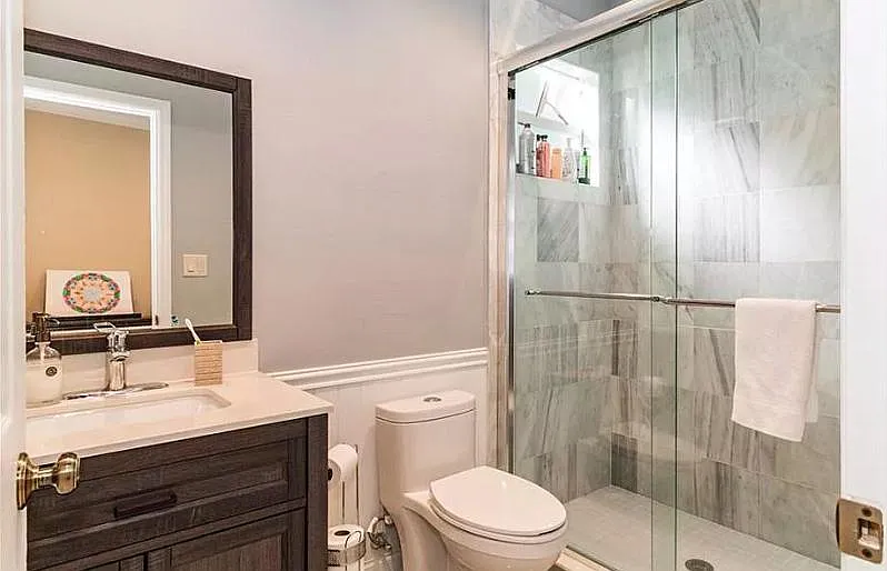 1332 Rio Vista — Photo 4