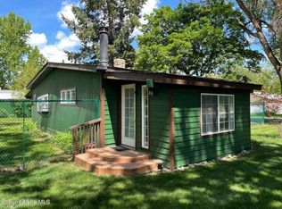 825 W Honeysuckle Ave, Hayden Lake, ID 83835