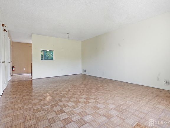 2nd image of 459 Andover Pl