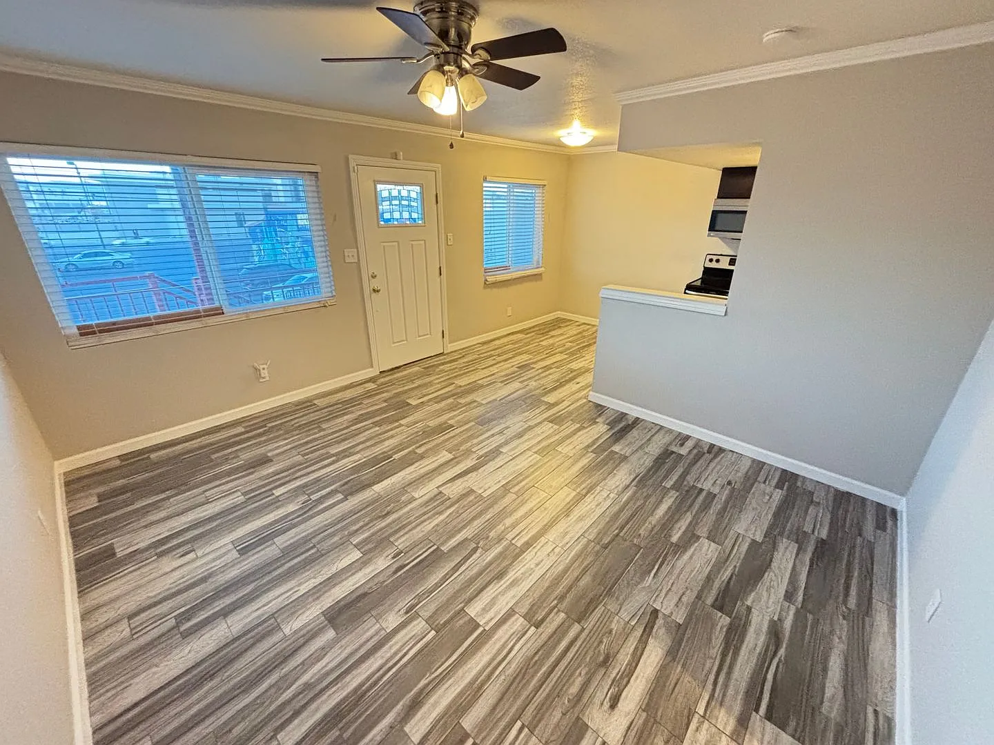 1111 S. Casino Center Blvd — Photo 4