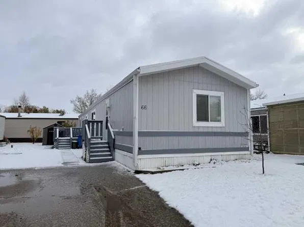 66 Parkland Acre, Lacombe, AB T4L 1S9