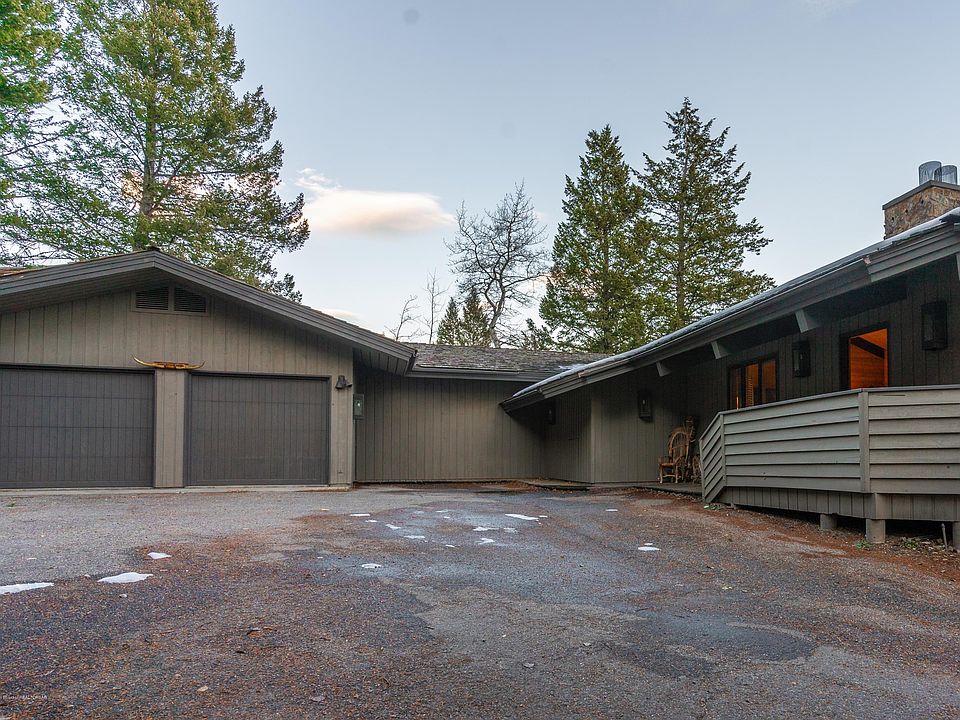 1st image of 3675 W Morley Dr