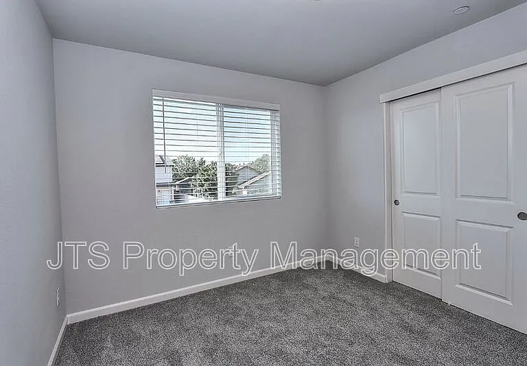 47 Brookbay Way — Photo 37