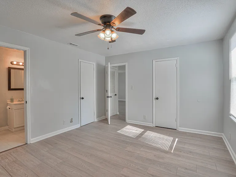 603 Spruce Dr — Photo 6