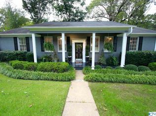 203 Carlisle Way, Rainbow City, AL 35906