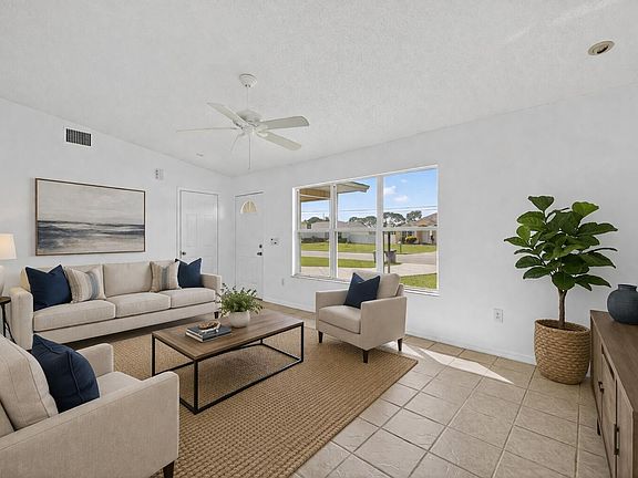 5th image of 2273 SE Melaleuca Boulevard