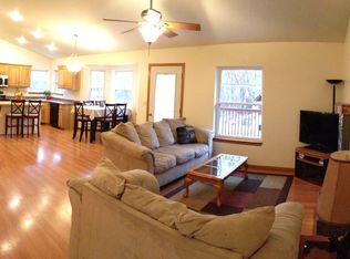 2570 Shelby Ln, Palo, IA 52324