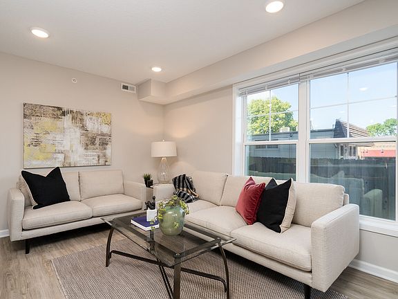 2nd image of 2044 Grand Ave #1S-3