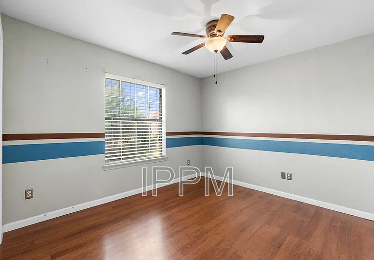 5233 Clearview Dr — Photo 9