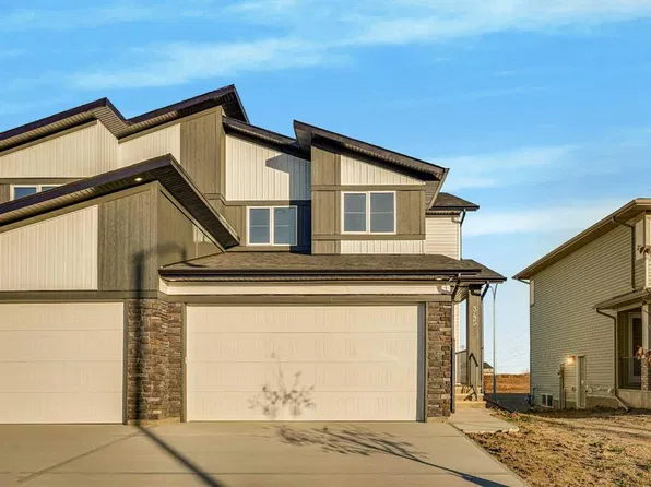 345 W Dawson Wharf Rd, Chestermere, AB T1X 2X2