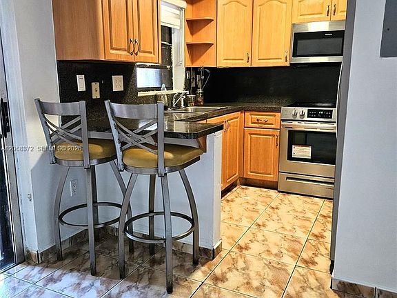 4th image of 5274 W 25th Ln #206