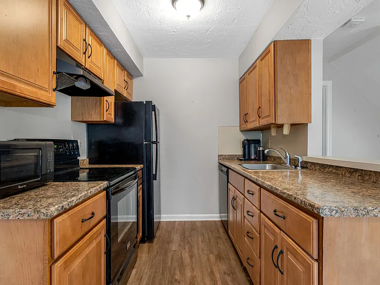 203 Lake St #41 — Photo 7