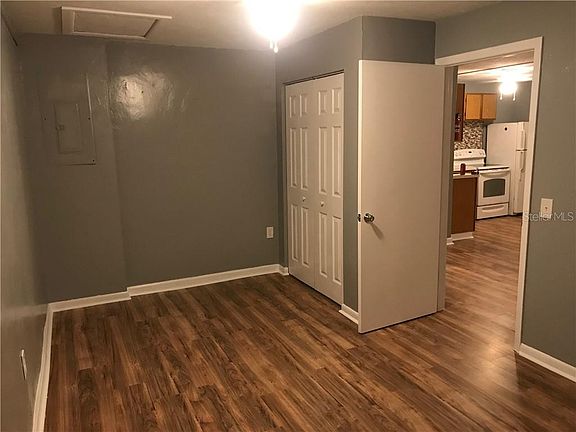 4th image of 4026 SE Highway 441 APT 3