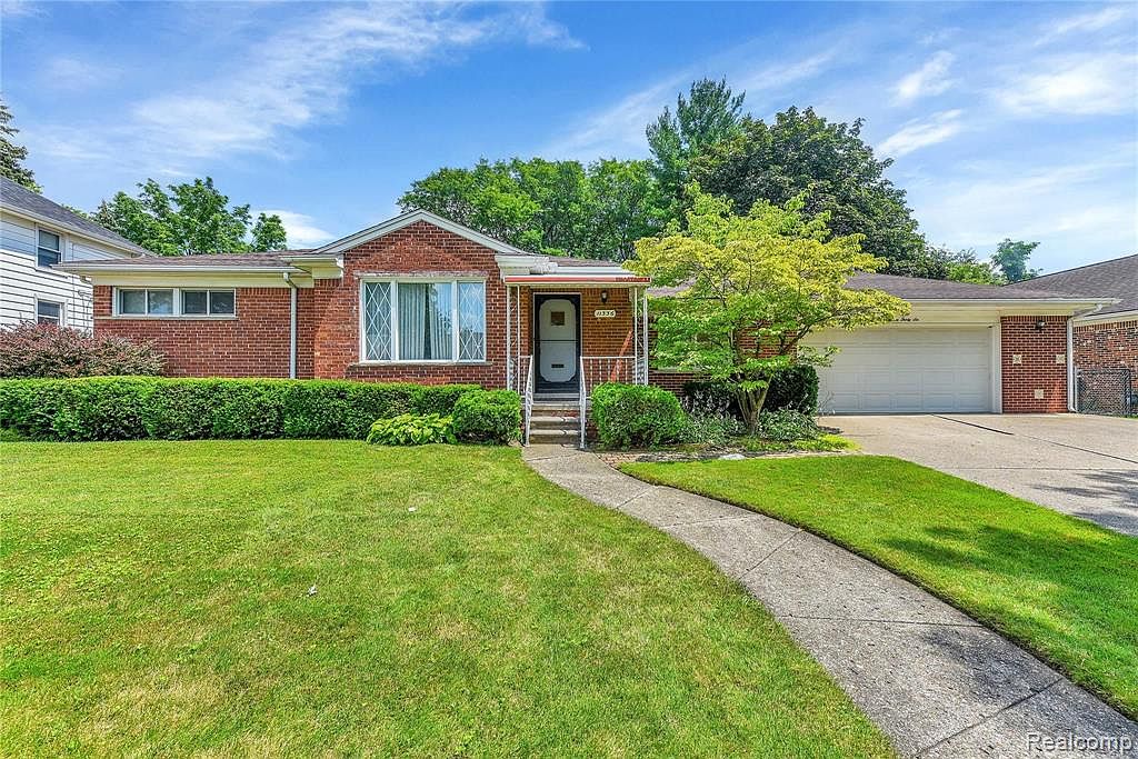 11336 Centralia, Redford, MI 48239 Zillow