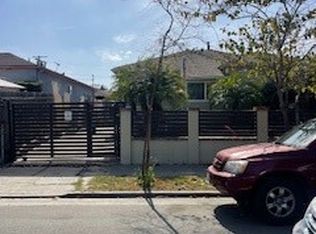 8719 S Hoover St, Los Angeles, CA 90044