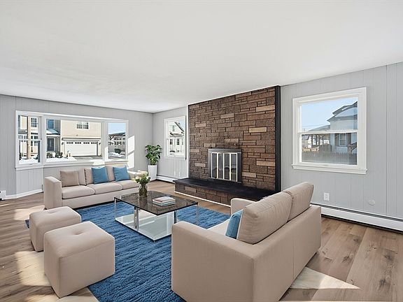 2nd image of 87 Clarendon Ave