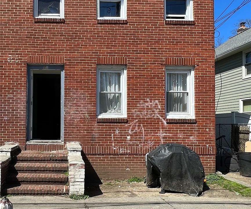 1st image of 61 Albemarle Avenue