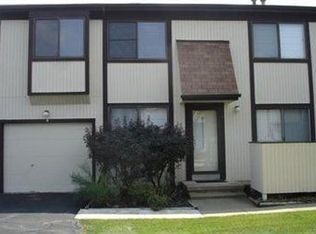 35228 N Turtle Trl APT B, Willoughby, OH 44094