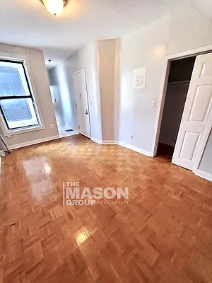 Rented by Mason Group LLC | media 9