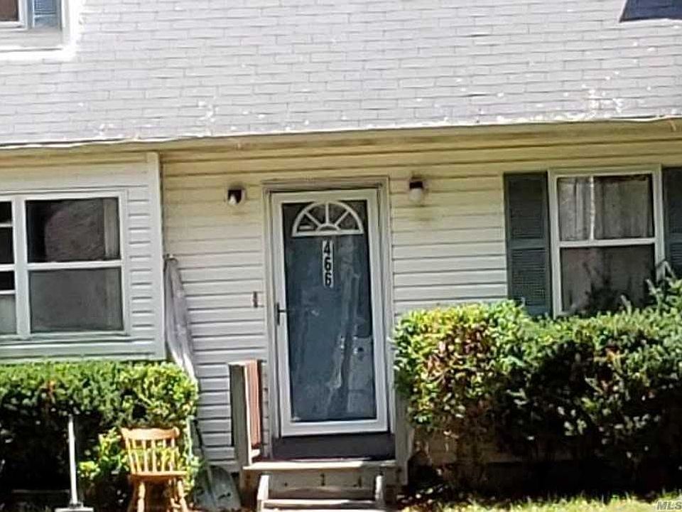 2nd image of 466 Auborn Ave