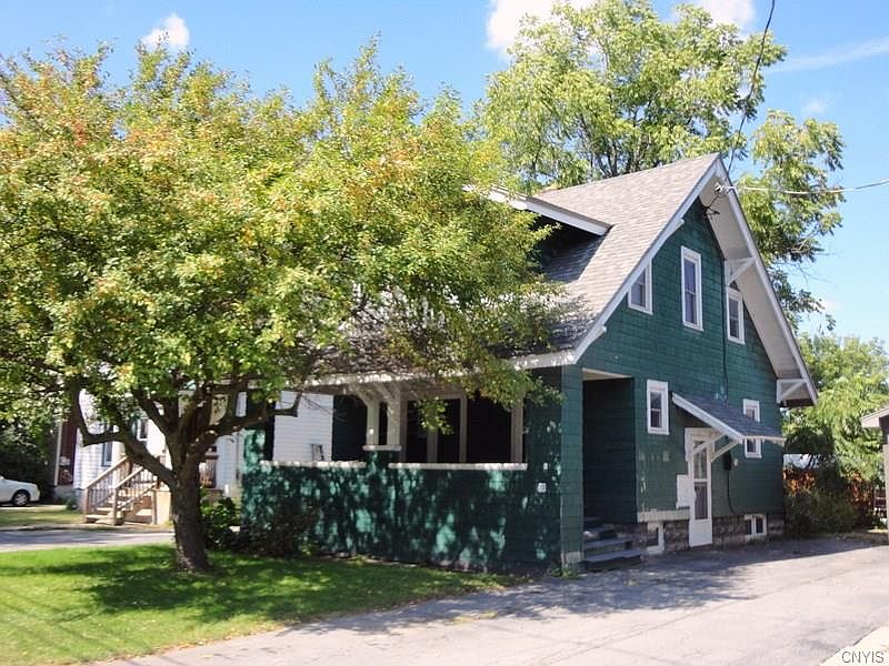 1st image of 23 Sterling St