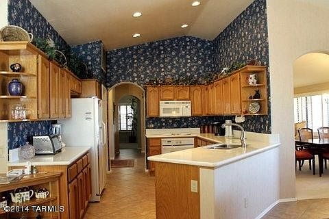 5th image of 64167 E Greenbelt Ln