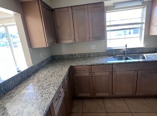 5127 Forestgreen Dr E, Lakeland, FL 33811