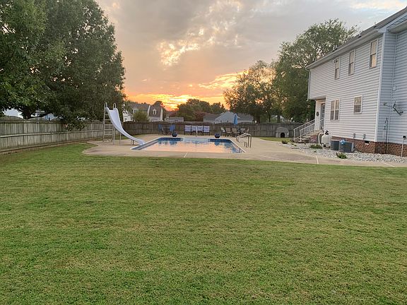 2nd image of 7047 Wesbeam Dr