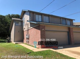 126 Crest Dr, San Marcos, TX 78666