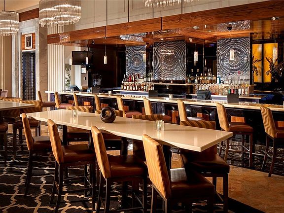5th image of 2000 Fashion Show Dr #6301