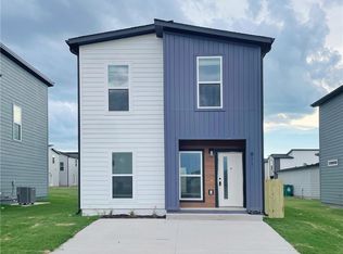 811 Arctic Ave, Centerton, AR 72713