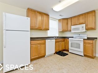 7534 N Claremont Ave #3A, Chicago, IL 60645