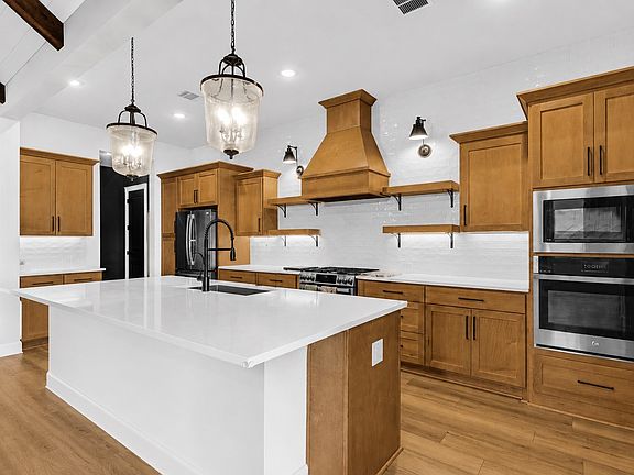 4th image of 4416 Darlington Way