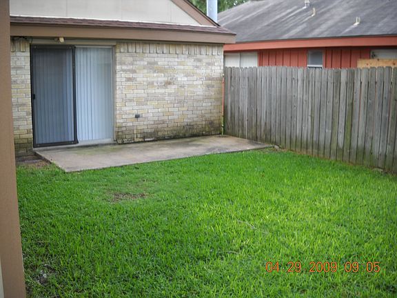 3rd image of 13814 Beech Hollow Ln