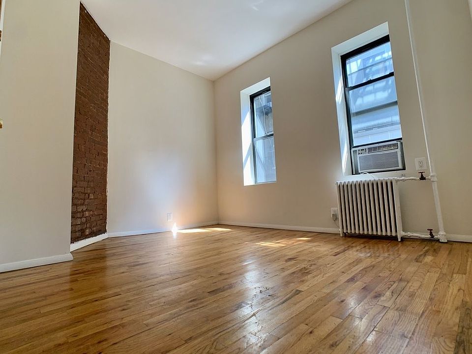 1st image of 50 Carmine St APT 1