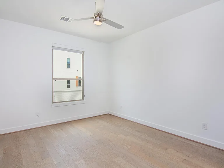462 S Centro Cir — Photo 19