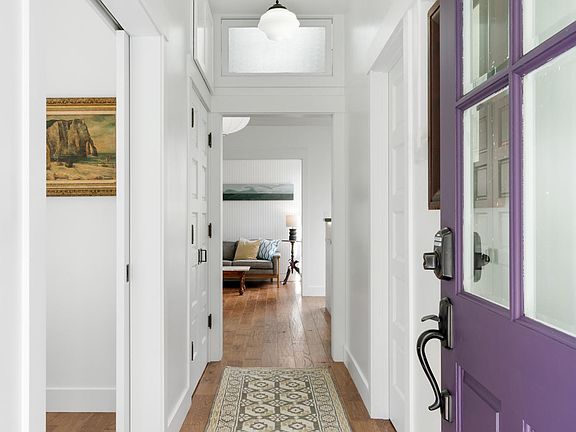3rd image of 15 Landers St