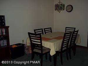4th image of 222 N Easton Belmont Pike
